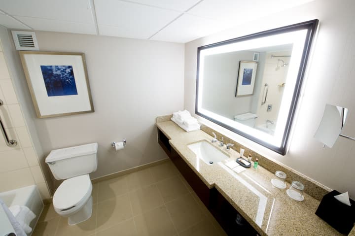 Memphis Riverline Hotel