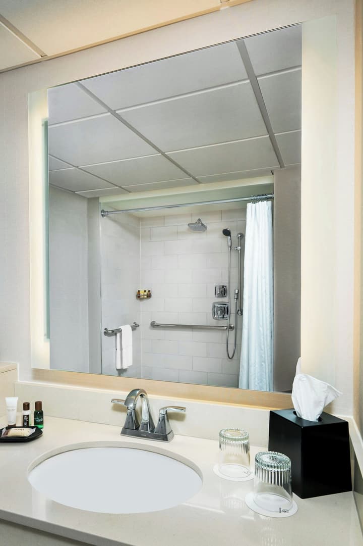 Memphis Riverline Hotel