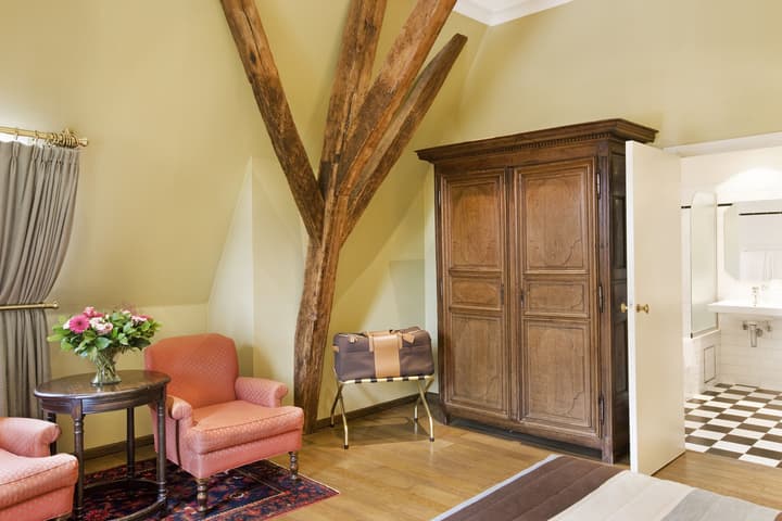 Martin's Relais