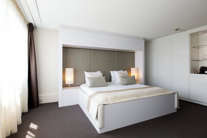 Holiday Inn Eindhoven Centre by IHG