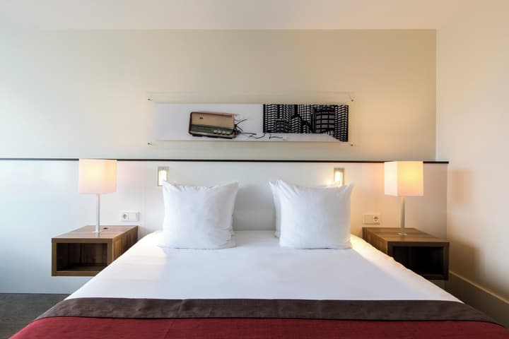 Holiday Inn Eindhoven Centre by IHG