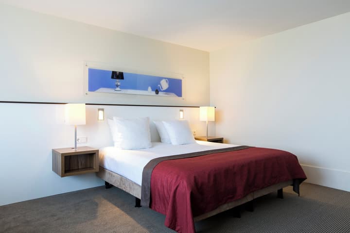 Holiday Inn Eindhoven Centre by IHG