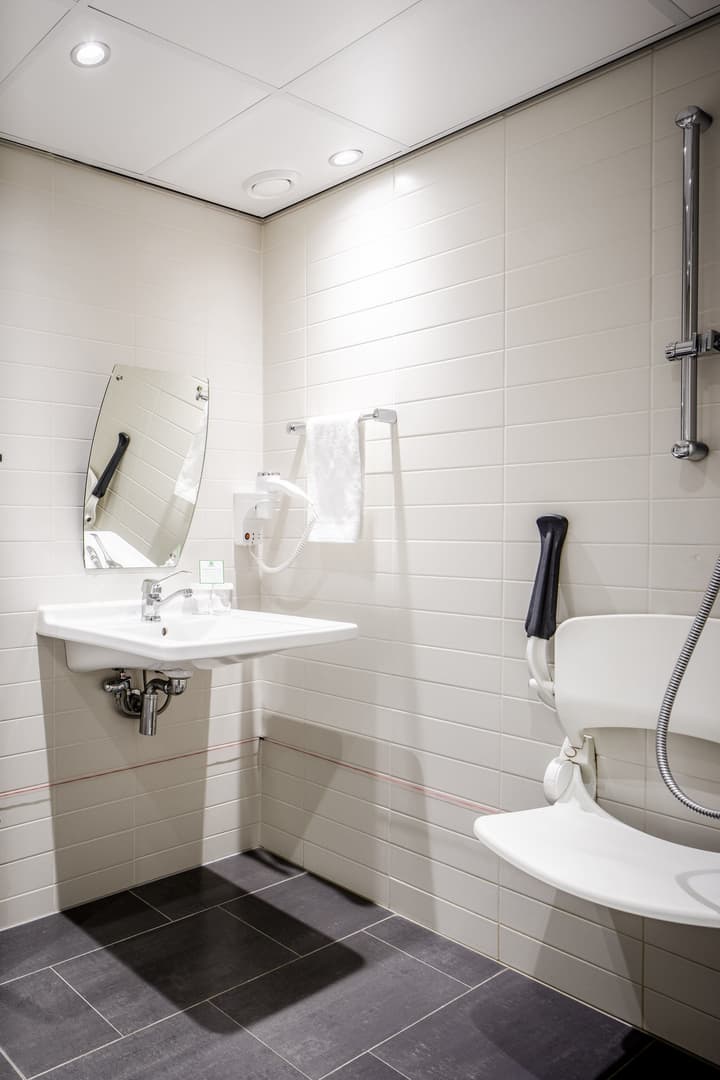 Holiday Inn Eindhoven Centre by IHG