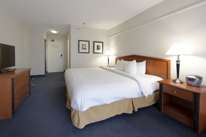 Toronto Don Valley Hotel and Suites