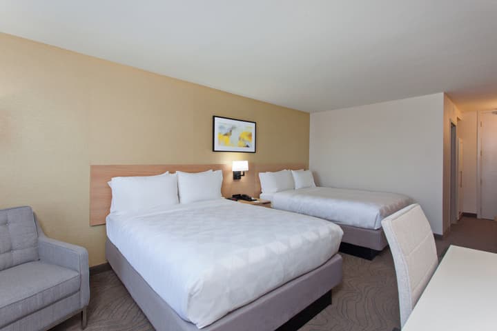 Holiday Inn Los Angeles - LAX Airport by IHG