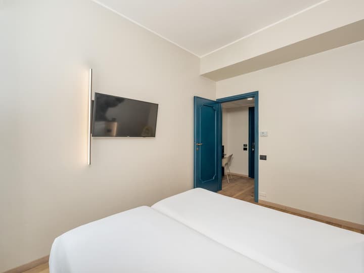 B&B Hotel Como City Center