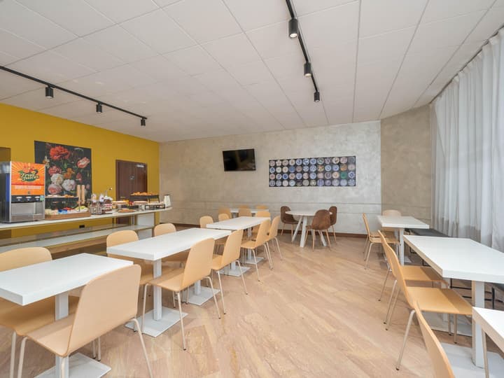 B&B Hotel Como City Center