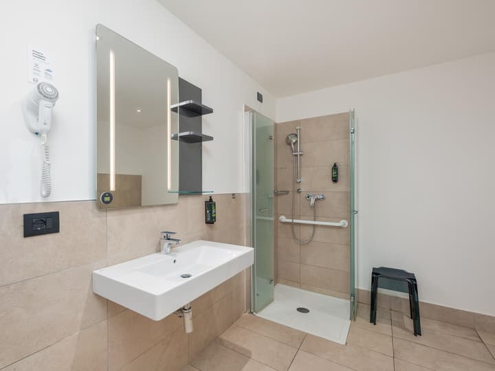 B&B Hotel Como City Center