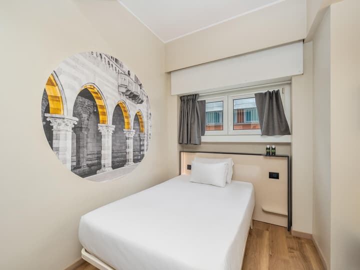 B&B Hotel Como City Center