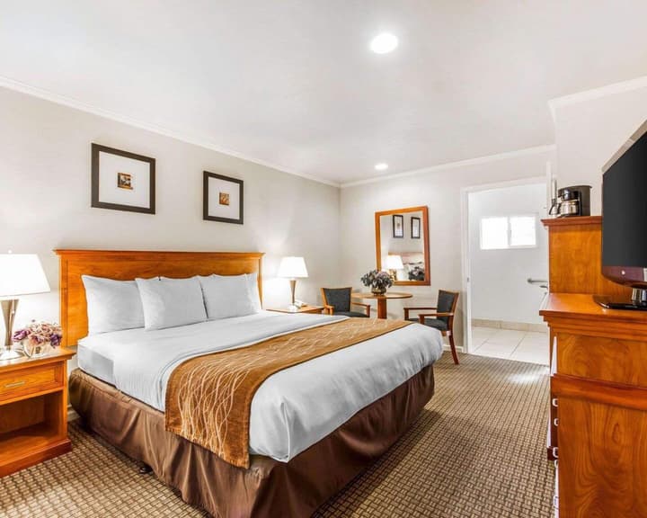 The Inn at 1252