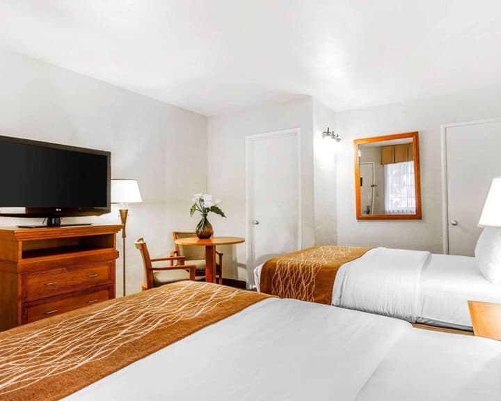 The Inn at 1252