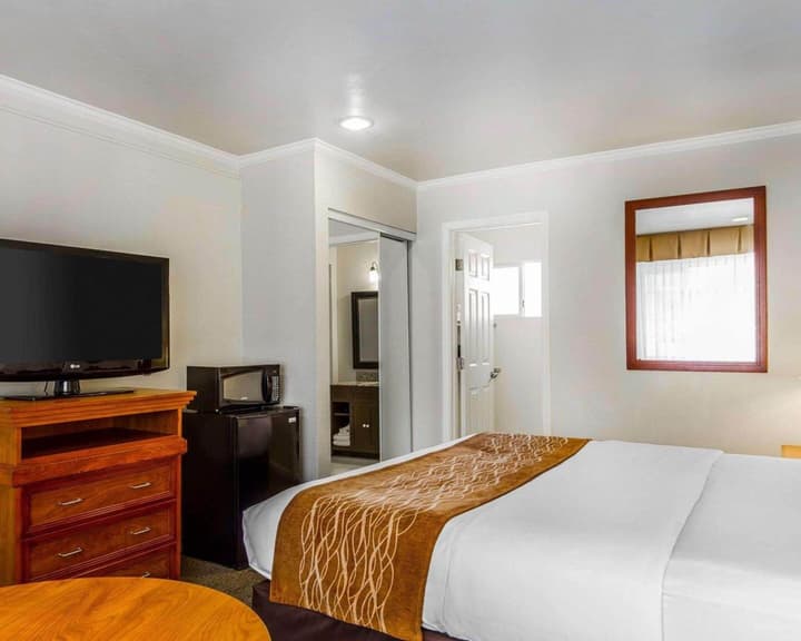 The Inn at 1252