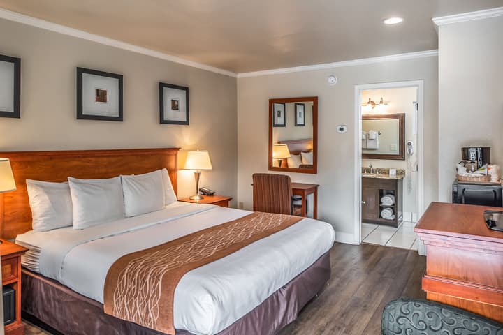 The Inn at 1252