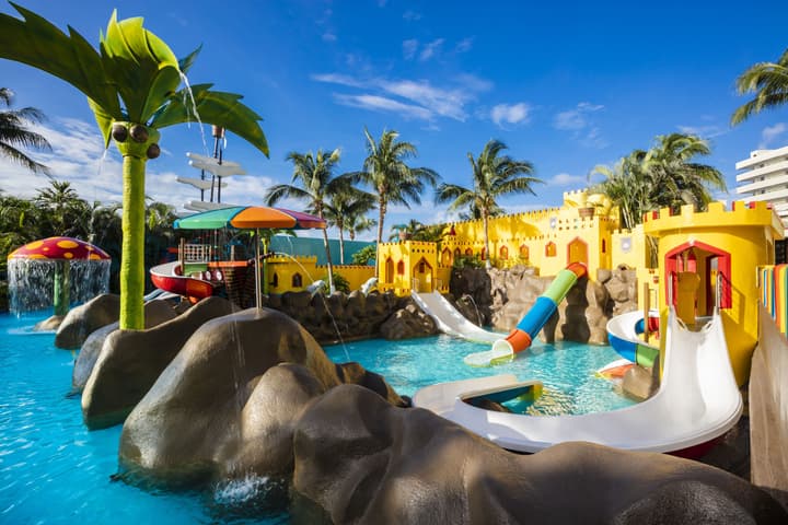 Crown Paradise Club Cancun All Inclusive
