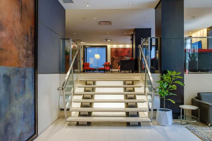 Arc The Hotel