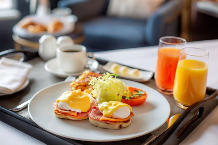 The Yorkville Royal Sonesta Hotel Toronto