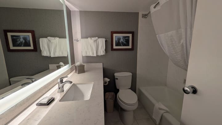 Wyndham Visalia