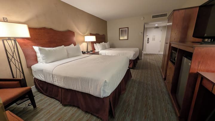 Wyndham Visalia