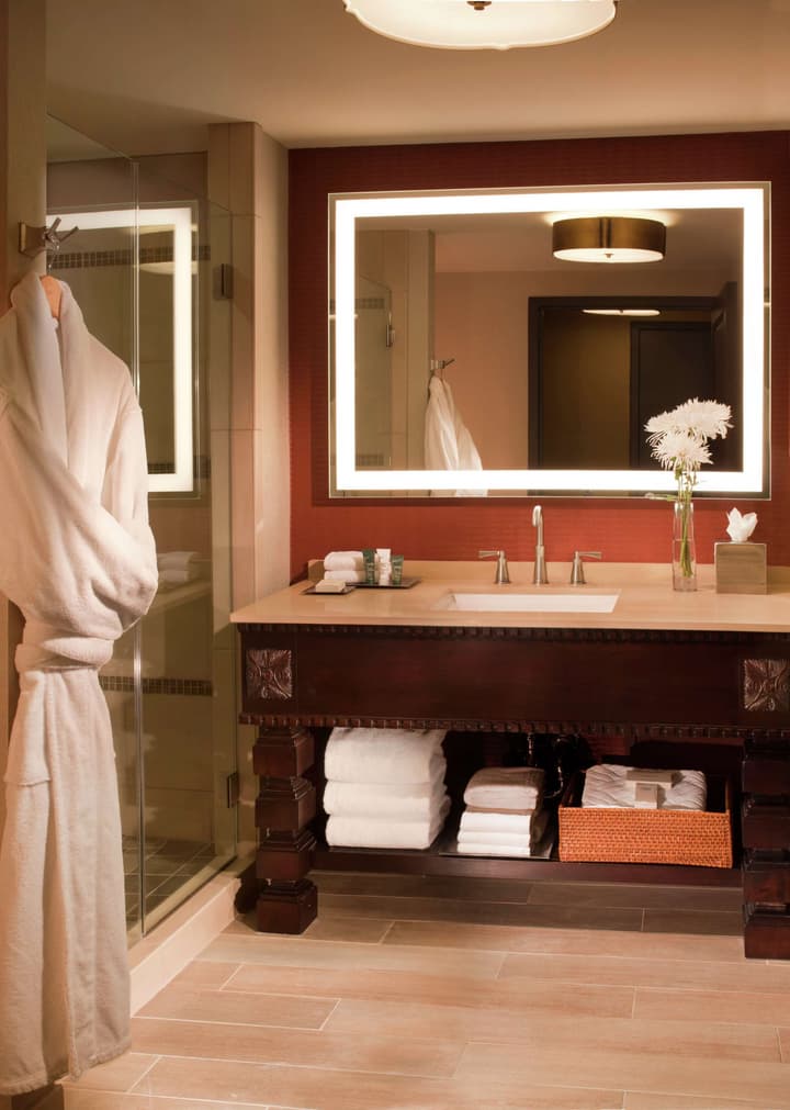 Hilton Santa Fe Historic Plaza