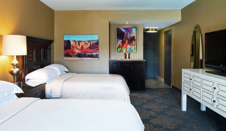 Hilton Santa Fe Historic Plaza