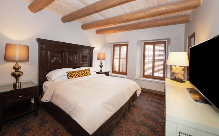 Hilton Santa Fe Historic Plaza