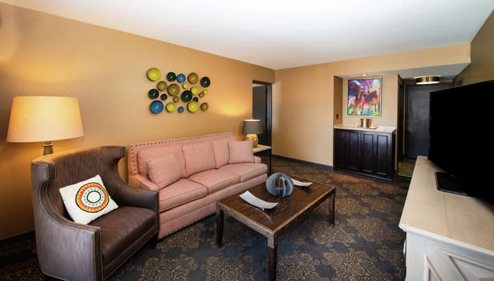 Hilton Santa Fe Historic Plaza
