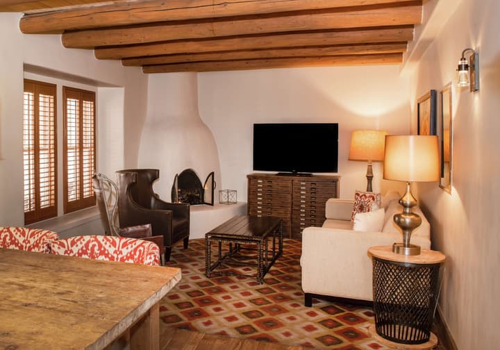 Hilton Santa Fe Historic Plaza