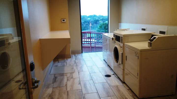Holiday Inn Austin -Town Lake by IHG
