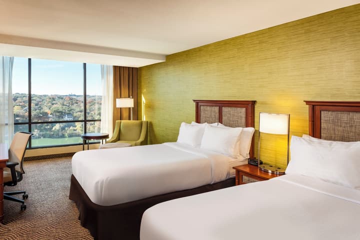 Holiday Inn Austin -Town Lake by IHG