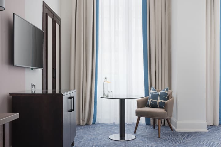 voco Grand Central Glasgow by IHG