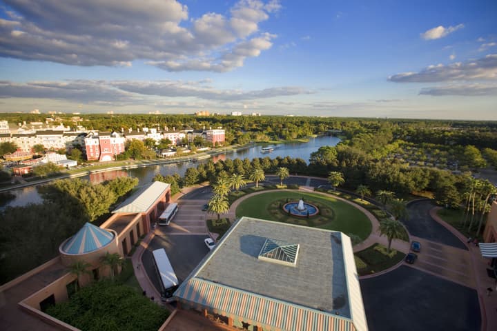 Walt Disney World Swan