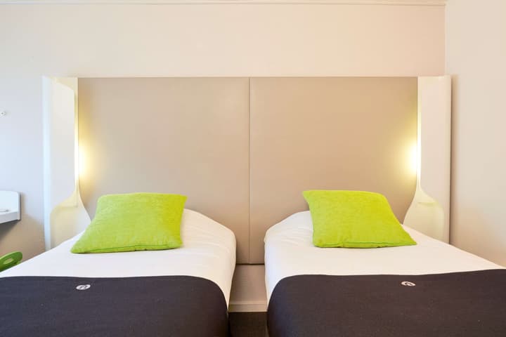 Campanile Chambray Les Tours