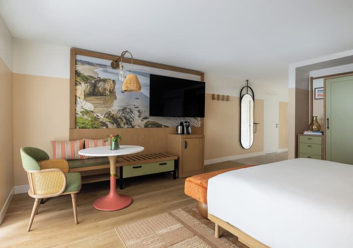 Pacific Point Resort