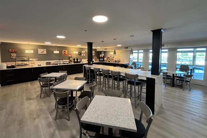 Ramada by Wyndham Springfield North