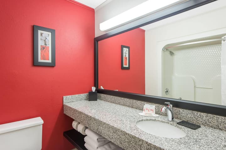 Ramada by Wyndham Springfield North
