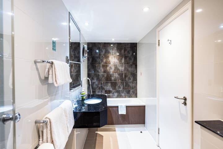 Holiday Inn London - Kensington High St. by IHG