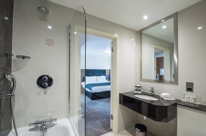 Holiday Inn London - Kensington High St. by IHG