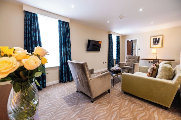 Holiday Inn London - Kensington High St. by IHG