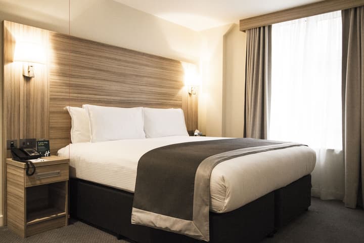 Holiday Inn London - Kensington High St. by IHG