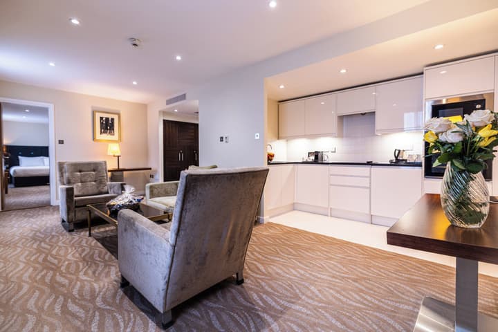Holiday Inn London - Kensington High St. by IHG