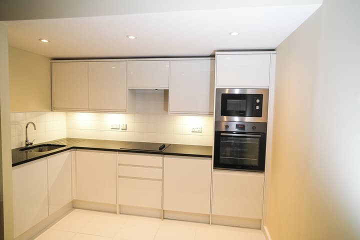 Holiday Inn London - Kensington High St. by IHG