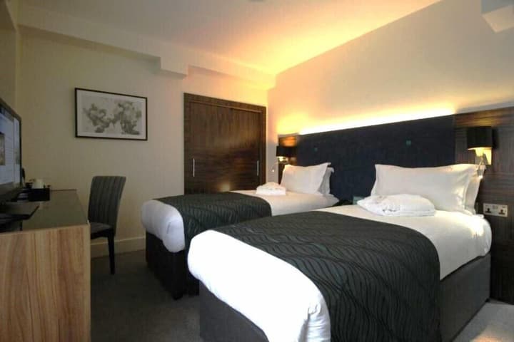 Holiday Inn London - Kensington High St. by IHG