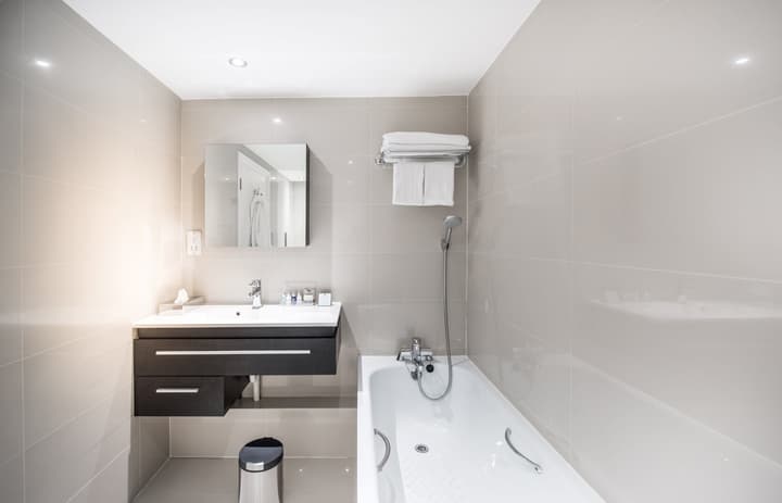 Holiday Inn London - Kensington High St. by IHG