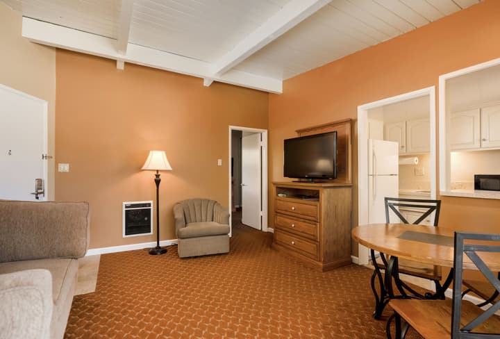 Best Western Plus Santa Barbara