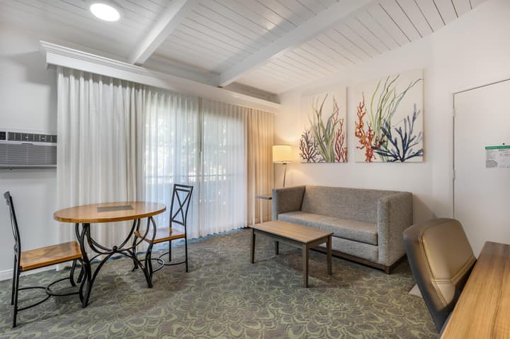 Best Western Plus Santa Barbara