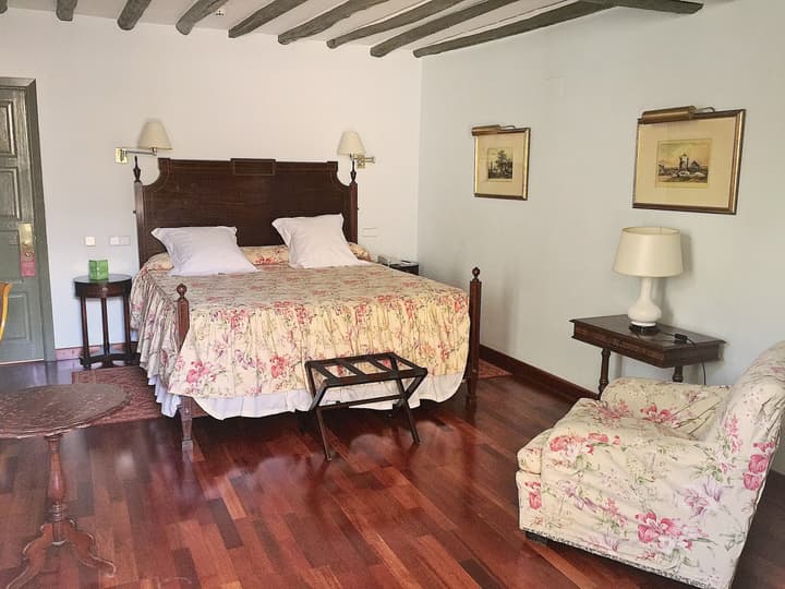 Las Casas de la Judería, Sevilla Historic City Center