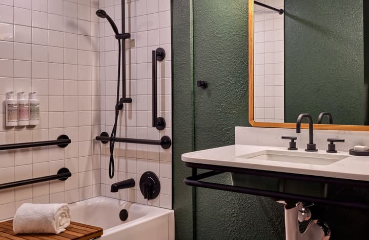 High Country Motor Lodge – Near NAU/Downtown
