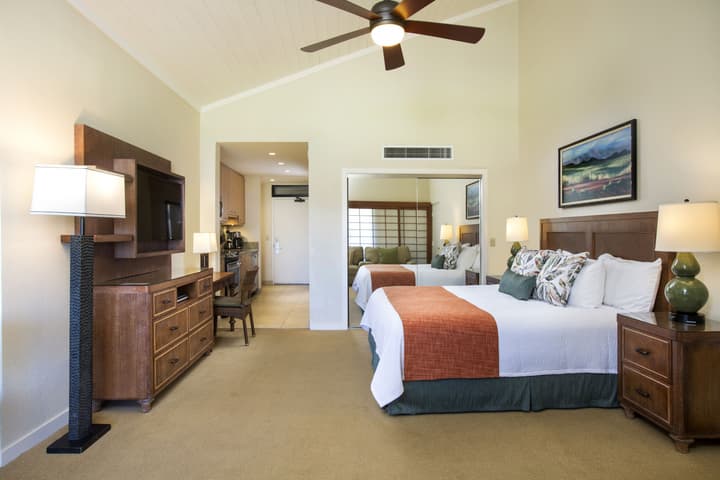 Napili Kai Beach Resort