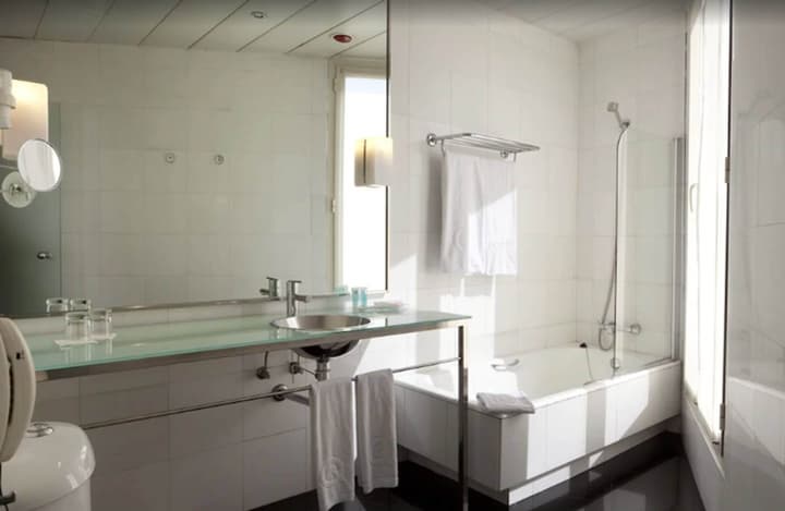 Hotel Quatro Puerta Del Sol