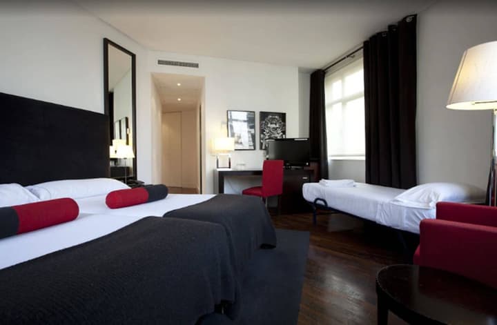 Hotel Quatro Puerta Del Sol